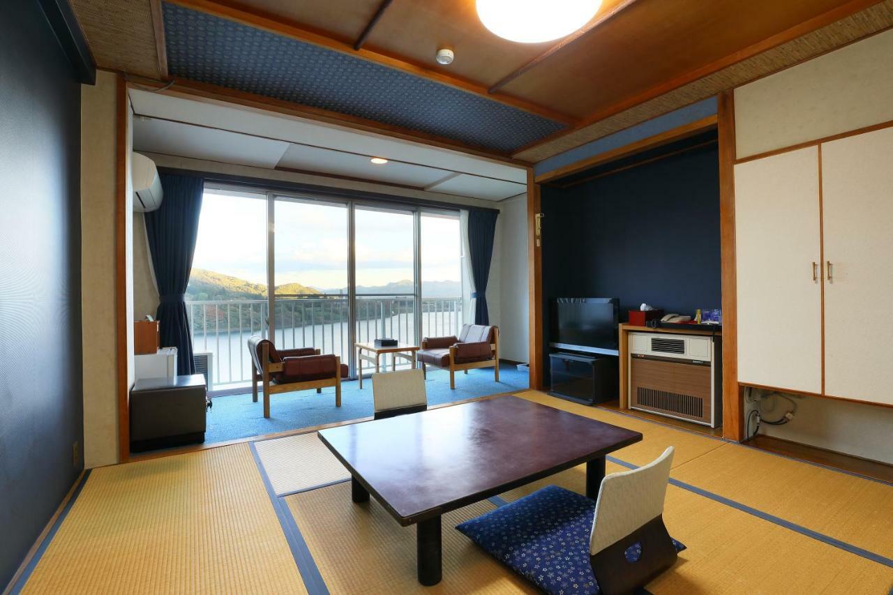 Hotel Kojokaku Katashina Bagian luar foto